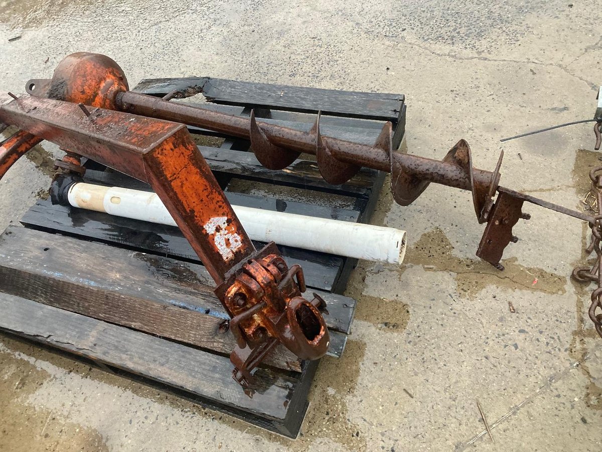 Gallagher Post Hole Digger image 3