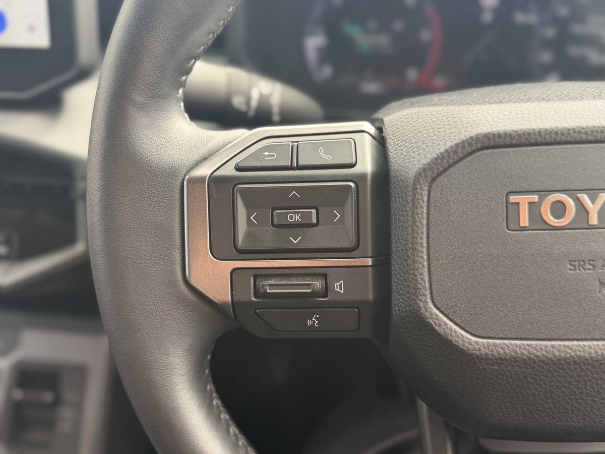2025 Toyota Hilux 4x4 GUN126R RC image 21