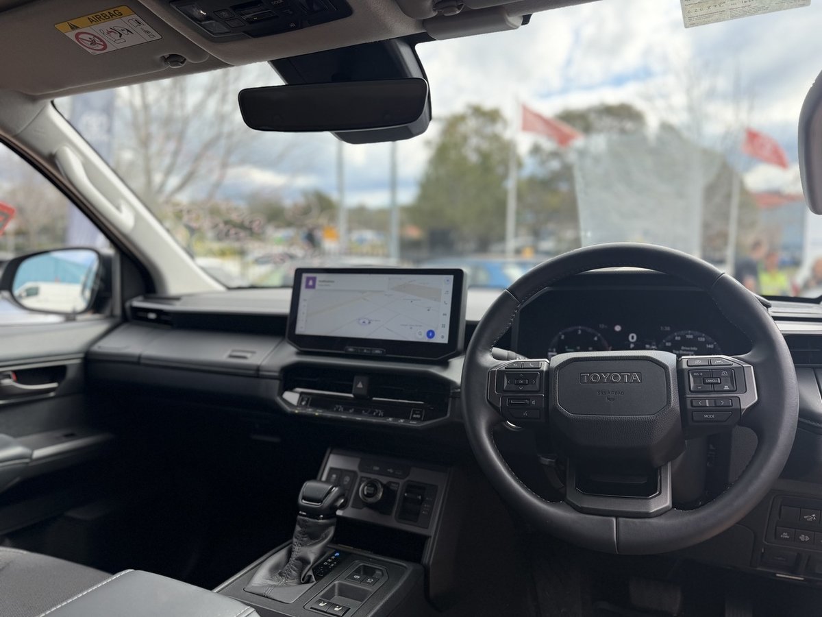 2025 Toyota Hilux 4x4 GUN126R RC image 25