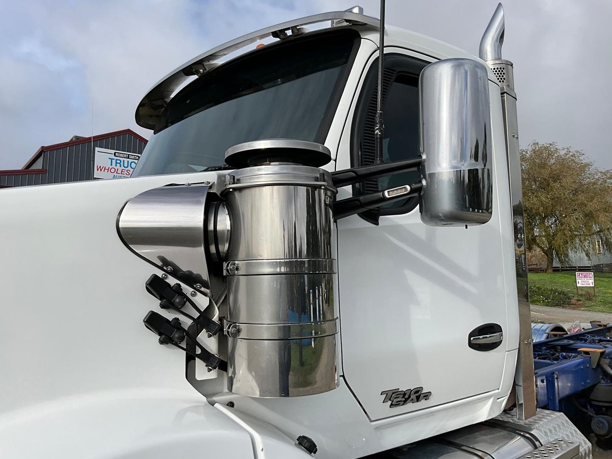 2018 Kenworth T610 SAR image 8