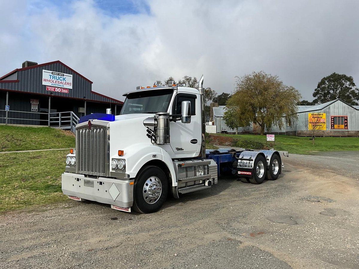 2018 Kenworth T610 SAR image 7