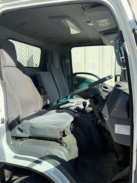 2019 Isuzu N Series Npr 45/55-155 image 10