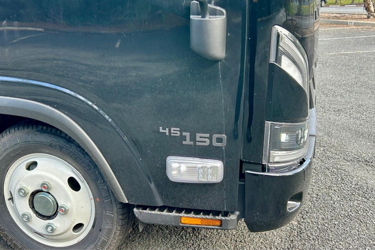 2026 Isuzu N Series NLR 45-150 DT D25 Traypack image 9