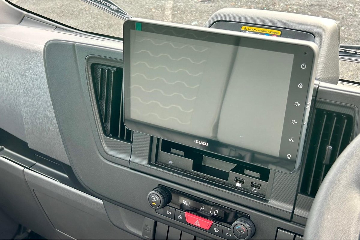 2026 Isuzu N Series NLR 45-150 DT D25 Traypack image 19