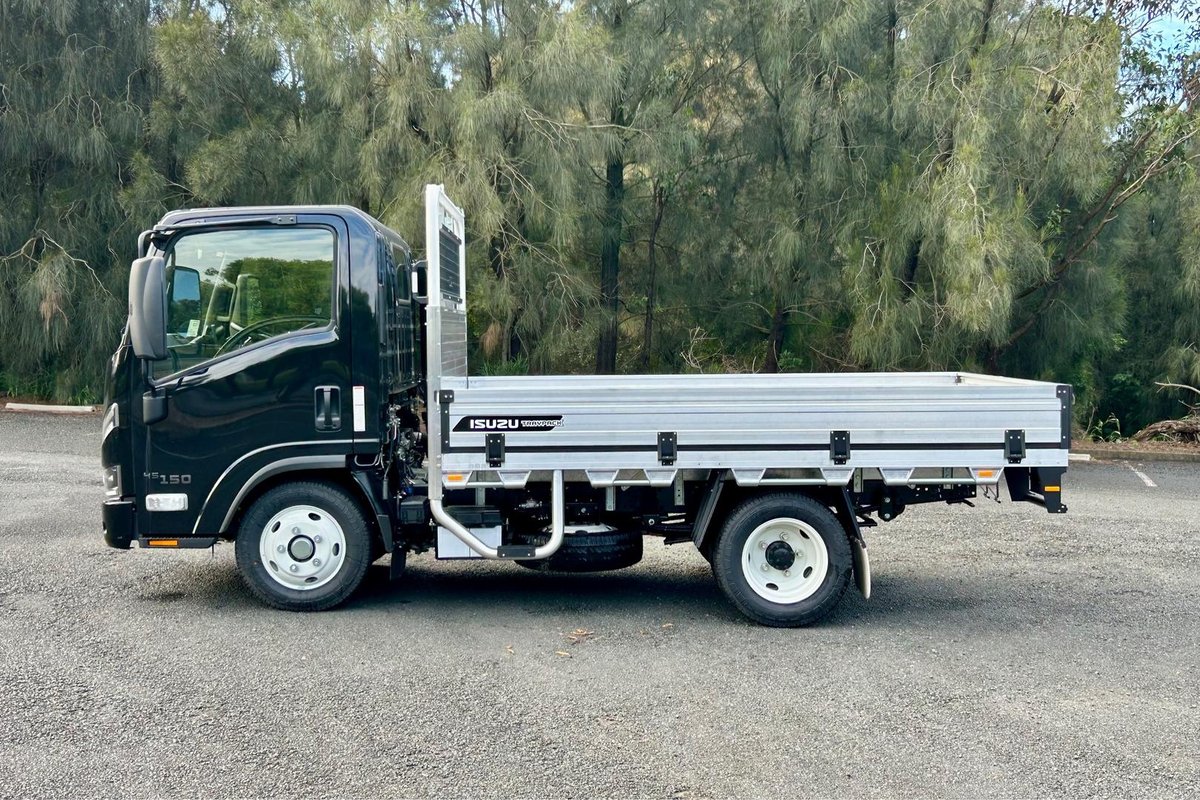 2026 Isuzu N Series NLR 45-150 DT D25 Traypack image 5