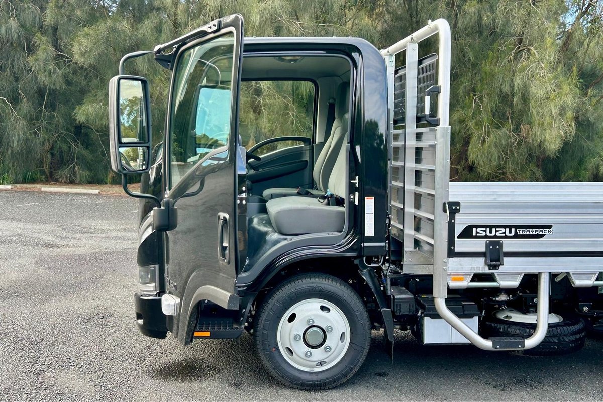 2026 Isuzu N Series NLR 45-150 DT D25 Traypack image 12