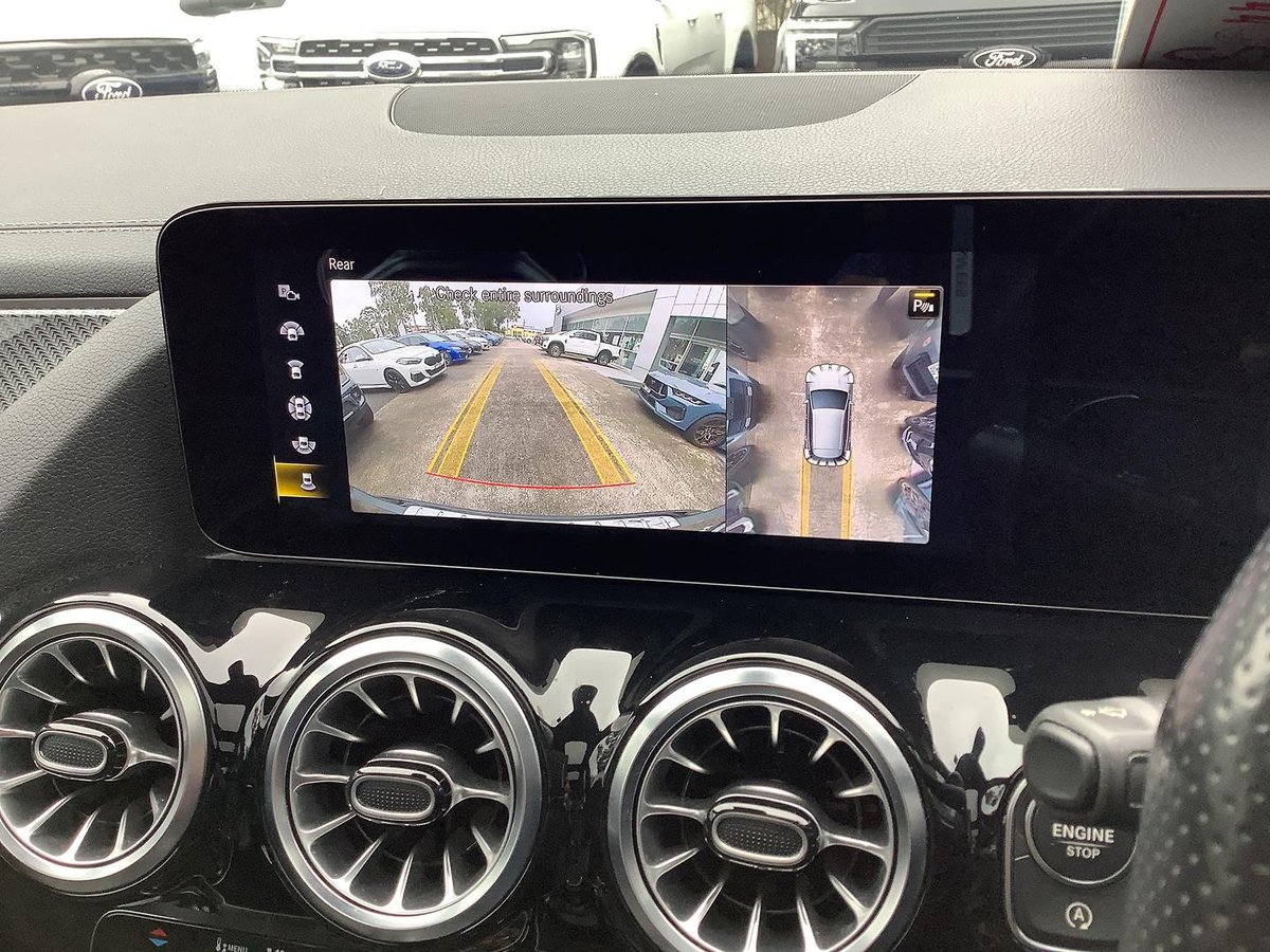 2021 Mercedes-Benz GLA-Class GLA35 AMG H247 Four Wheel Drive image 37