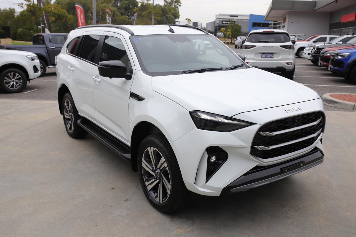 2025 Isuzu MU-X LS-T MY25.5 4X4 Dual Range image 10