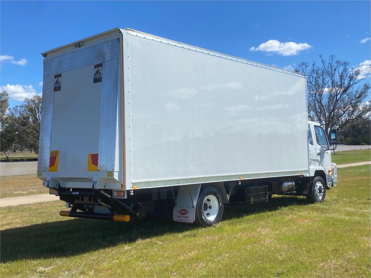 2019 Fuso Fighter 1224 image 10