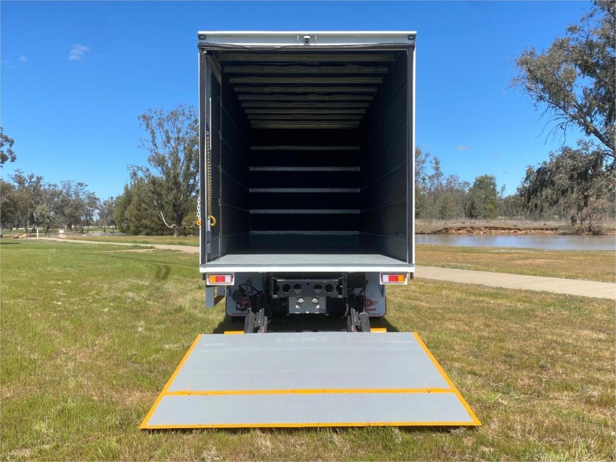 2019 Fuso Fighter 1224 image 7