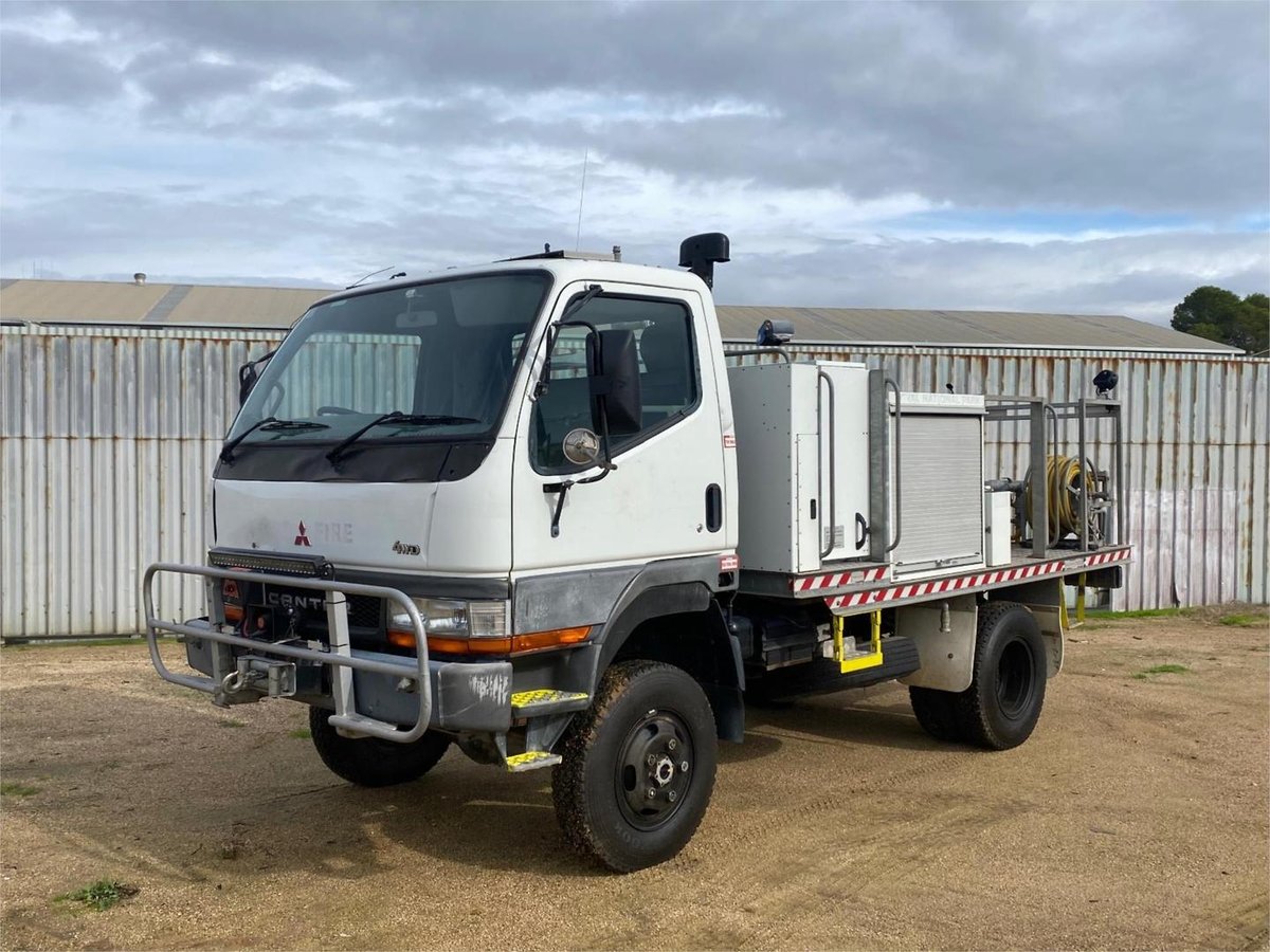 2001 Mitsubishi Canter