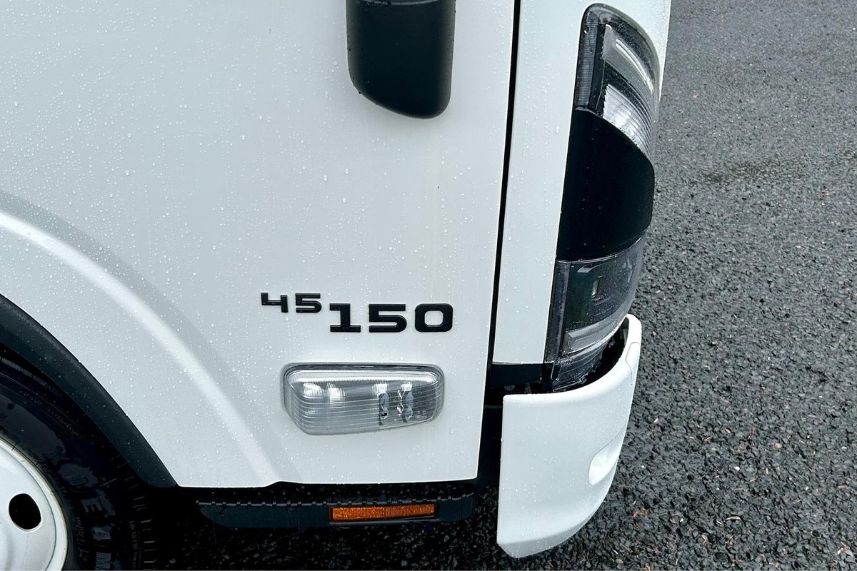 2026 Isuzu N Series NNR 45-150 DT D34 Traypack image 10
