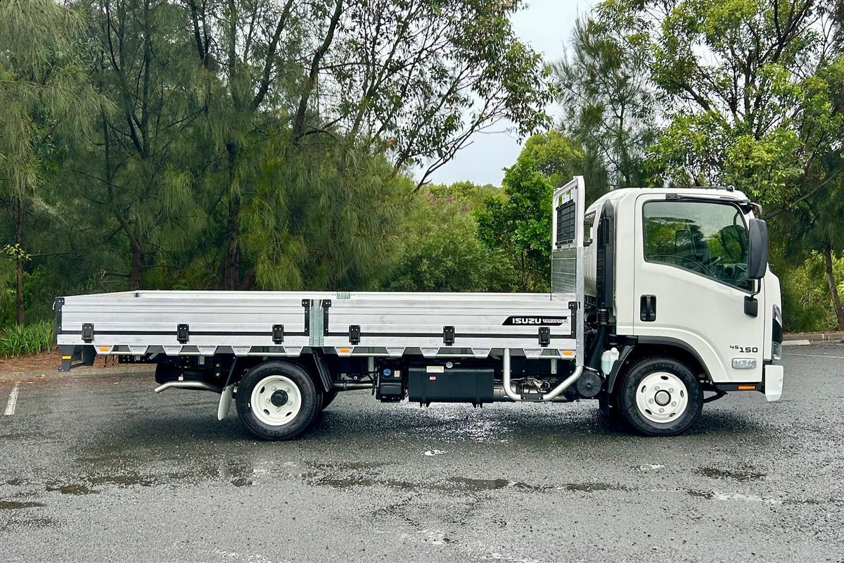 2026 Isuzu N Series NNR 45-150 DT D34 Traypack image 2
