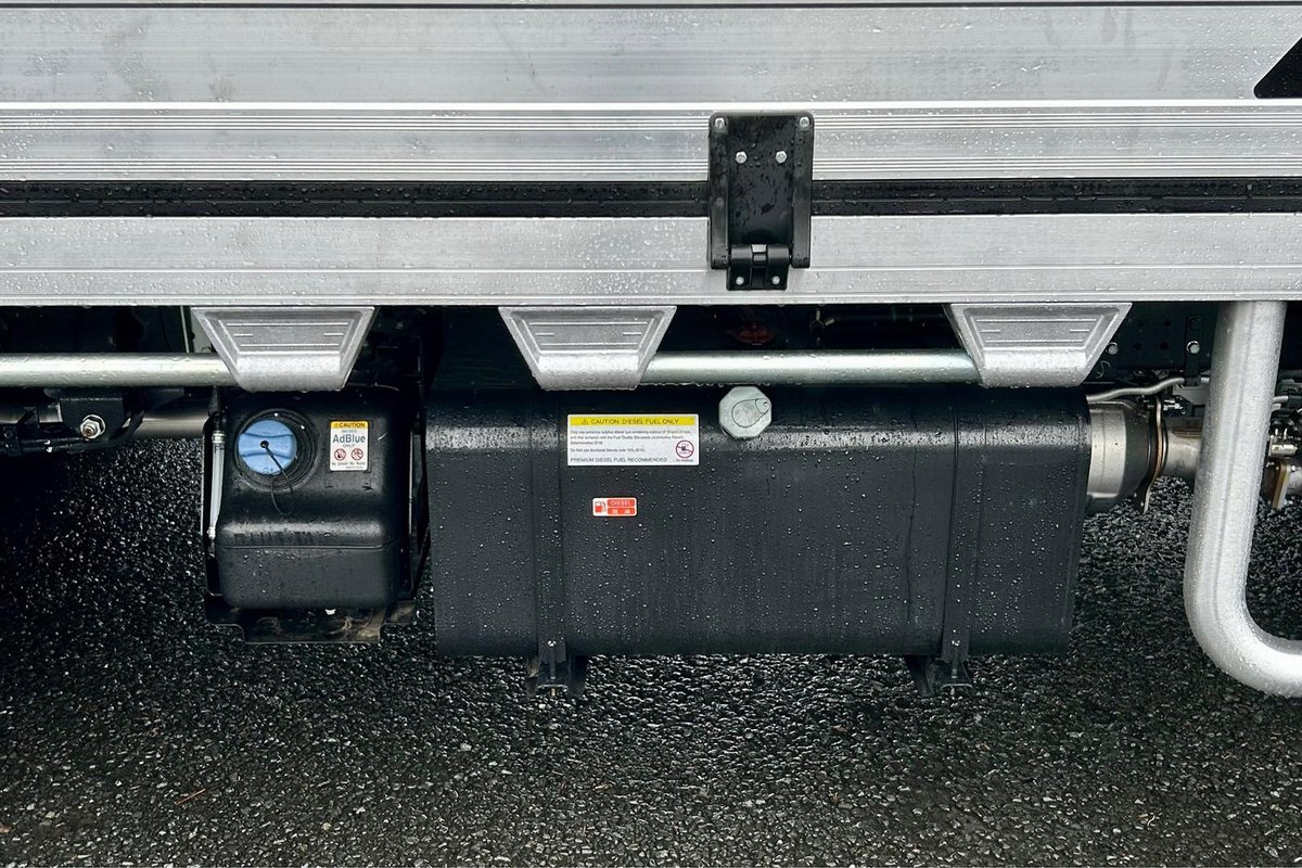 2026 Isuzu N Series NNR 45-150 DT D34 Traypack image 13