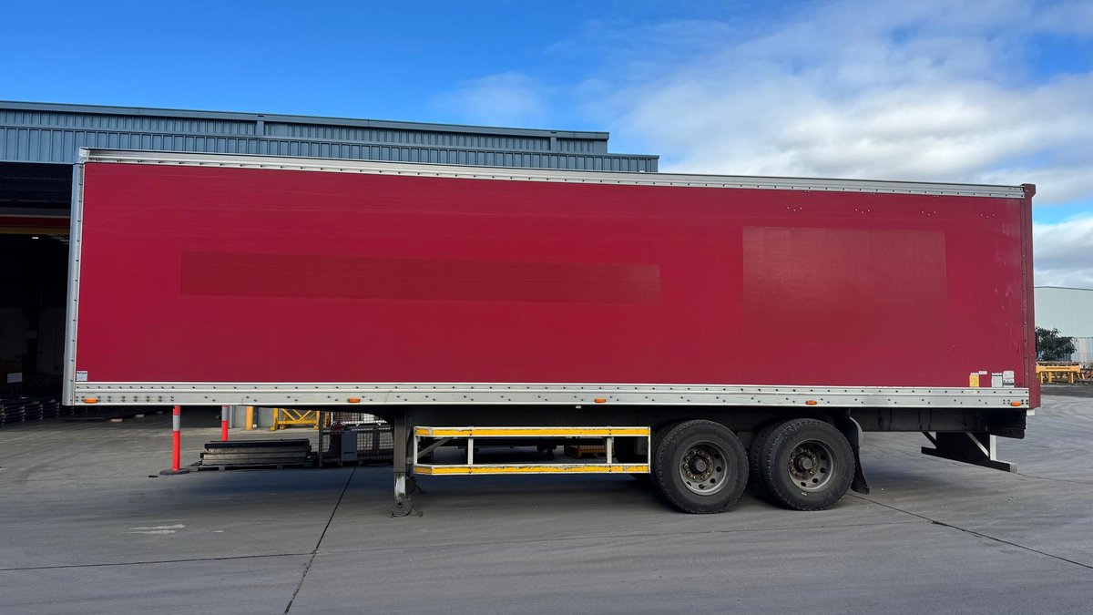 2011 Maxitrans 16P Dry Van image 15