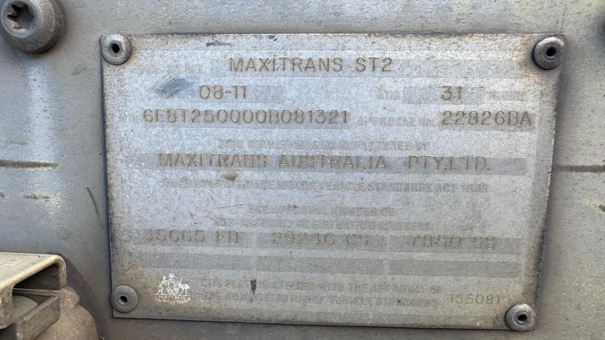 2011 Maxitrans 16P Dry Van image 24
