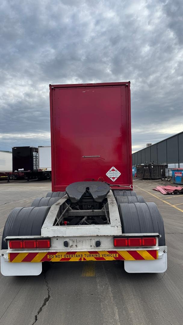 2015 Krueger 34P Drop Deck image 26