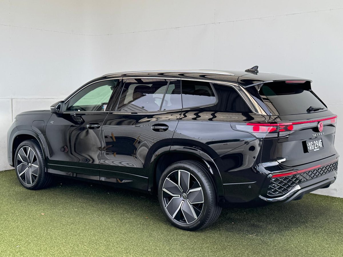 2026 Volkswagen Tayron 200TSI eHybrid R-Line R4 MY26 image 17