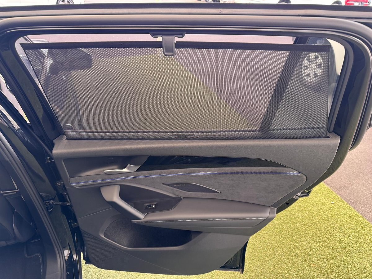 2026 Volkswagen Tayron 200TSI eHybrid R-Line R4 MY26 image 18