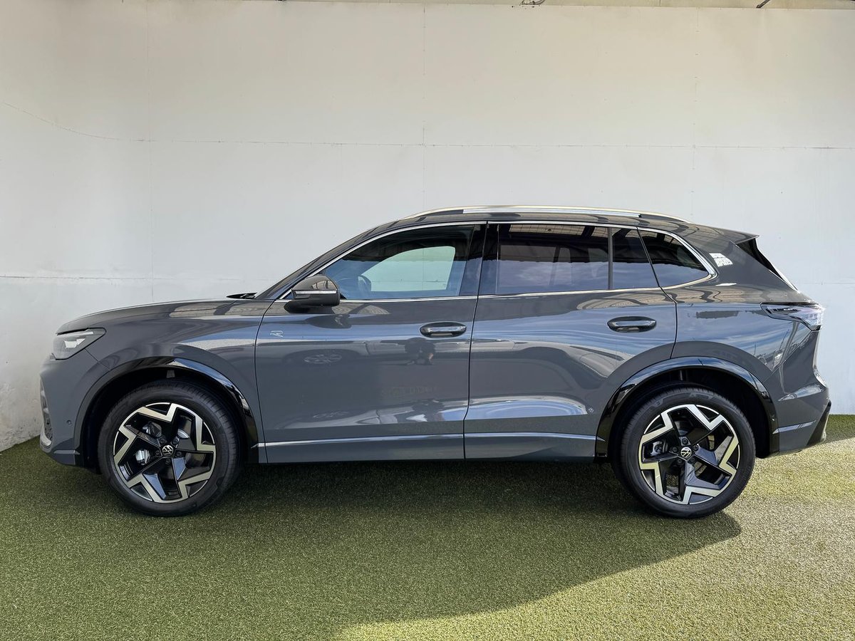 2026 Volkswagen Tiguan 150TSI R-Line CT MY26 Four Wheel Drive image 23