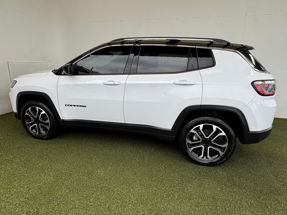 2022 Jeep Compass Limited M6 MY23 4X4 On Demand image 21