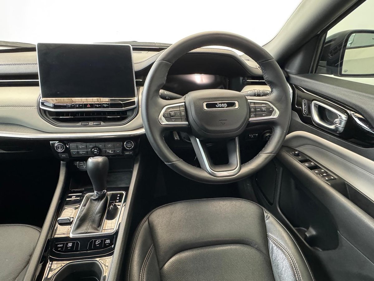 2022 Jeep Compass Limited M6 MY23 4X4 On Demand image 9