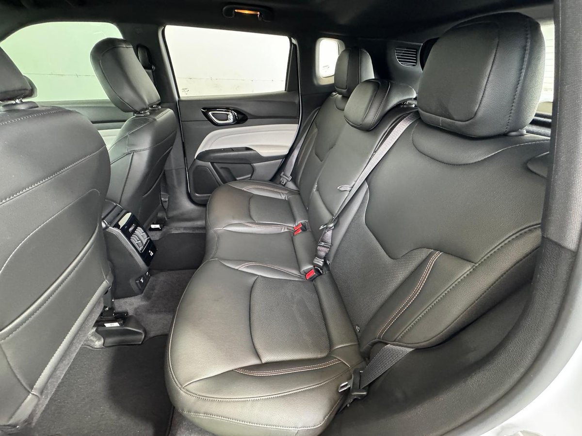 2022 Jeep Compass Limited M6 MY23 4X4 On Demand image 14