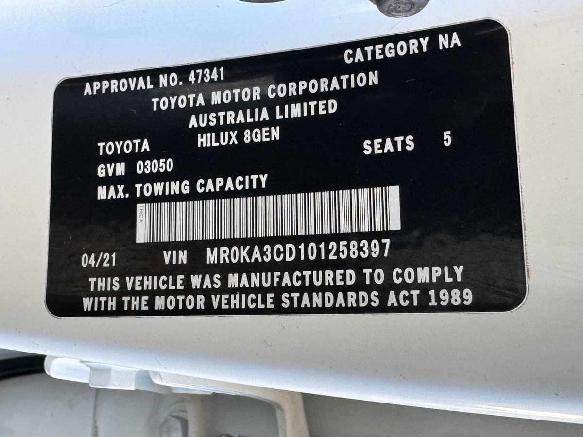 2021 Toyota Hilux SR GUN126R 4X4 Dual Range image 28