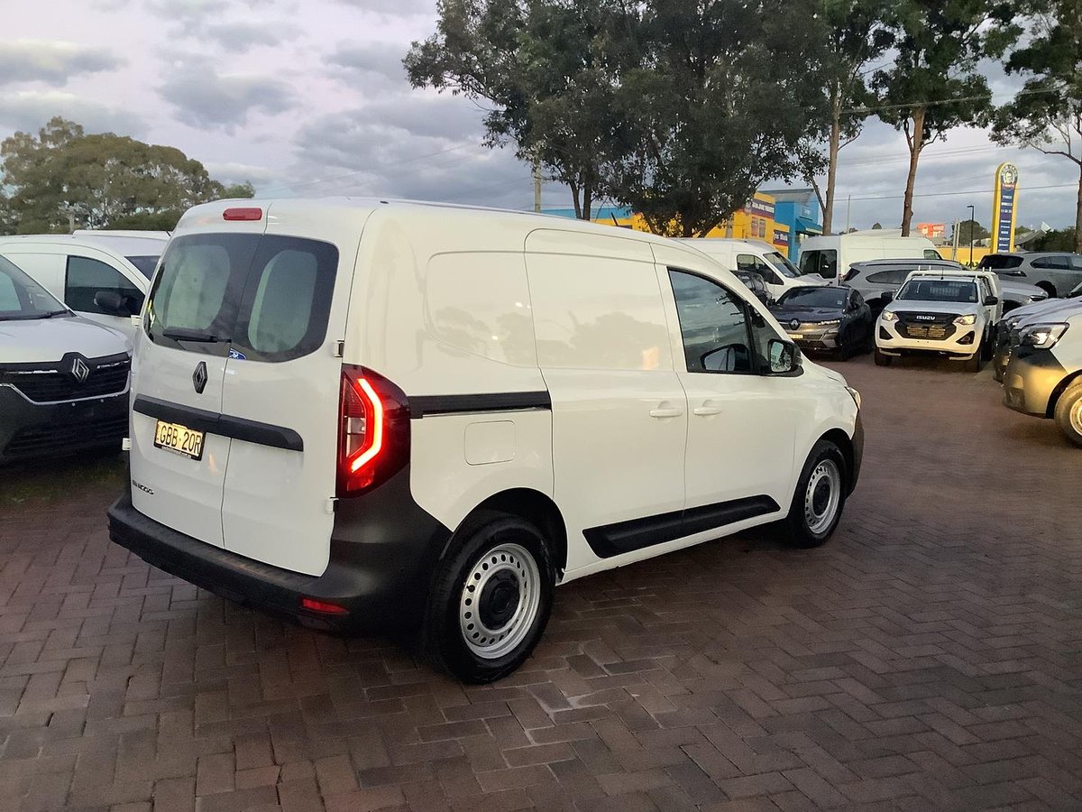 2025 Renault Kangoo L1 XFK MY25 image 13