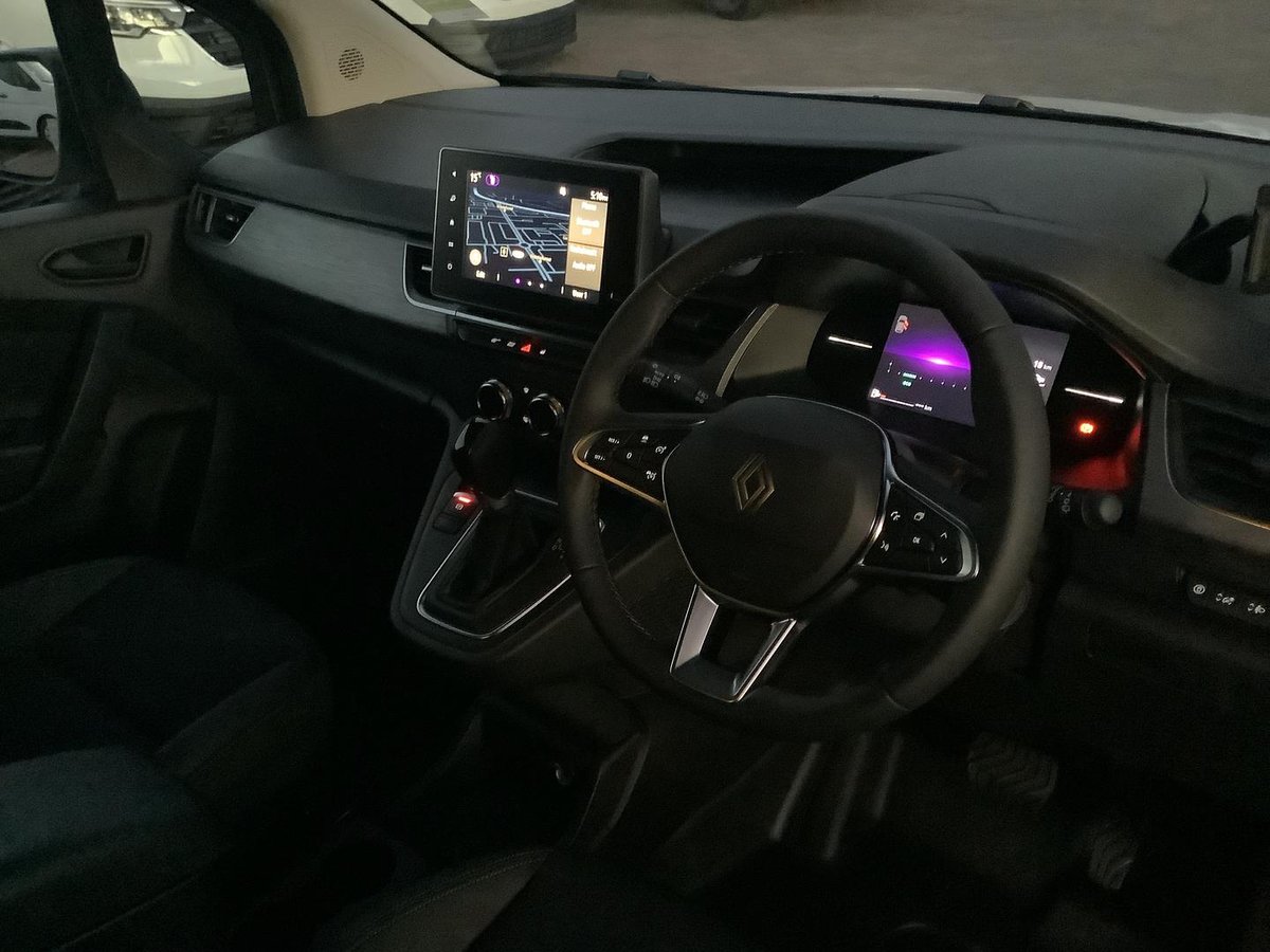 2025 Renault Kangoo L1 XFK MY25 image 9