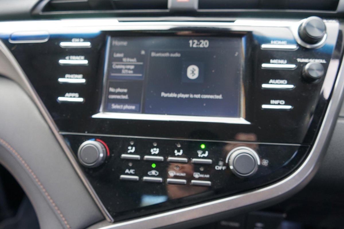 2020 Toyota Camry Ascent ASV70R image 10