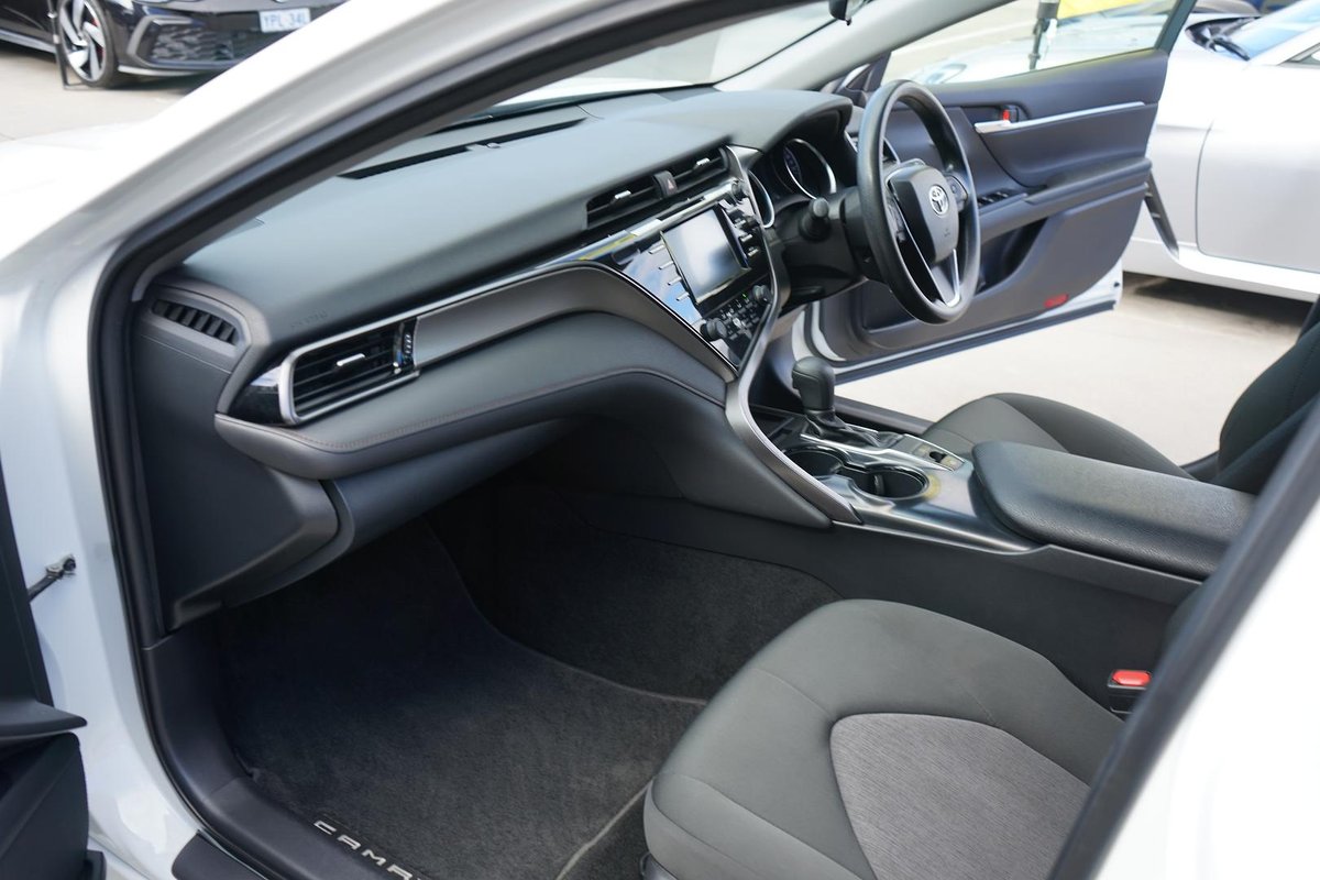 2020 Toyota Camry Ascent ASV70R image 8