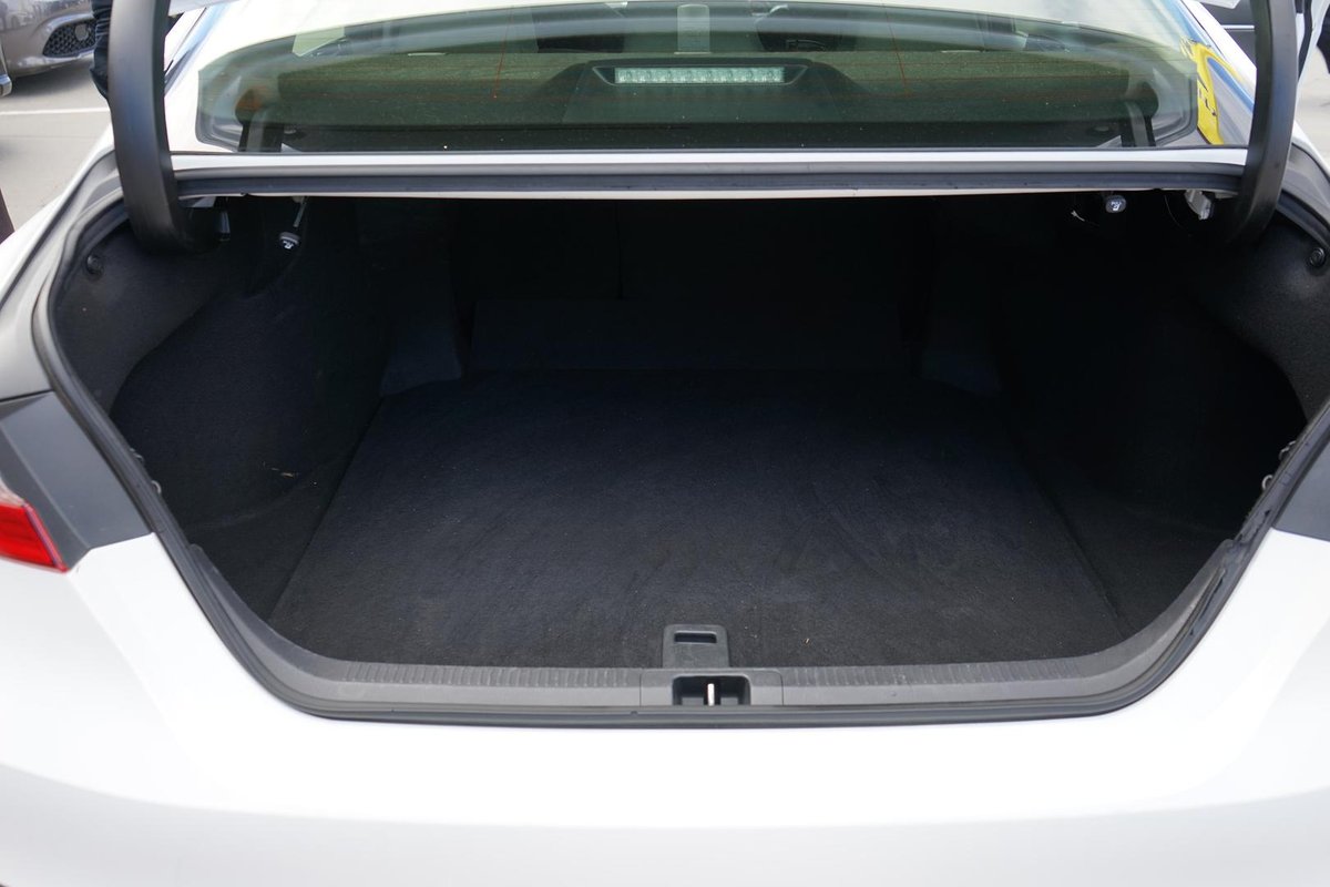 2020 Toyota Camry Ascent ASV70R image 20