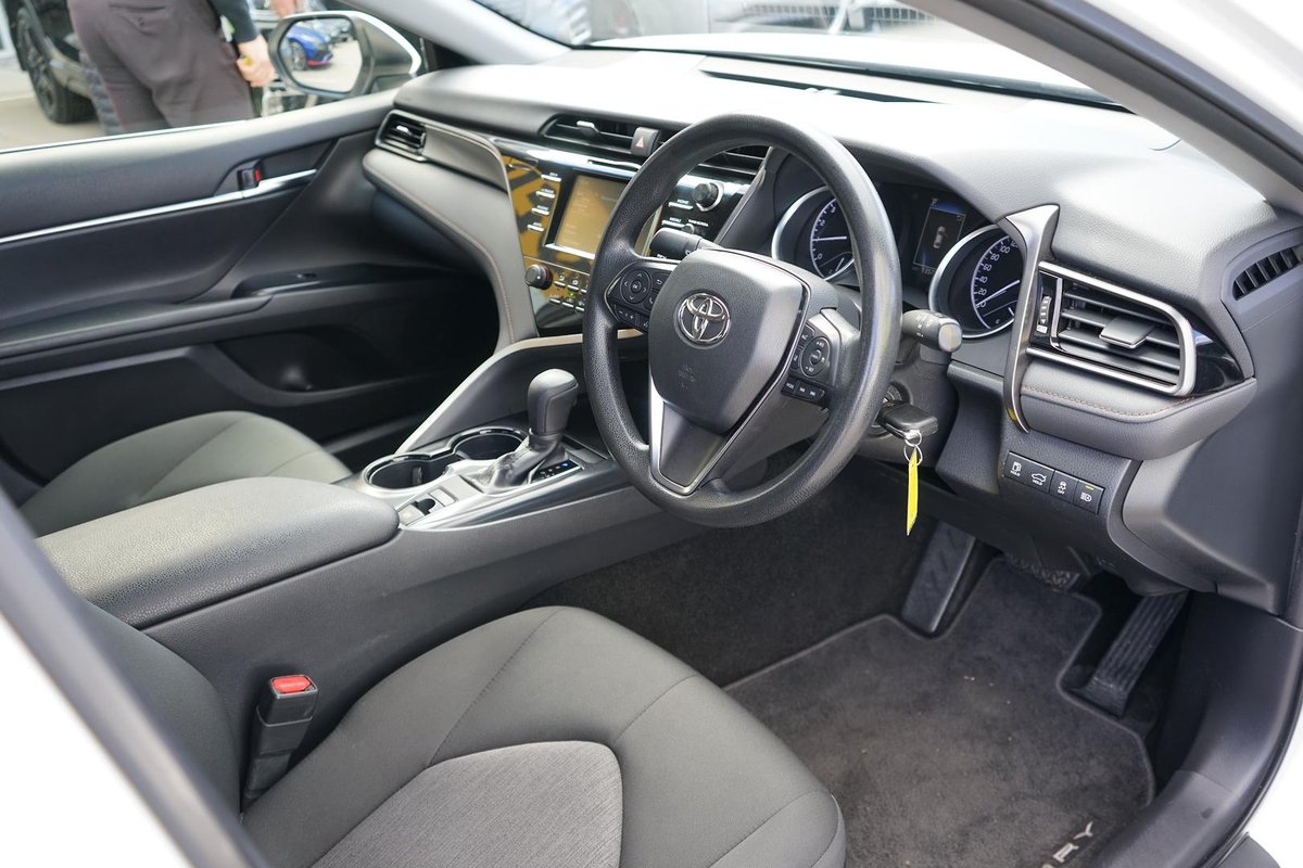 2020 Toyota Camry Ascent ASV70R image 7