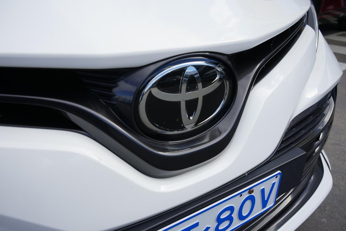 2020 Toyota Camry Ascent ASV70R image 21