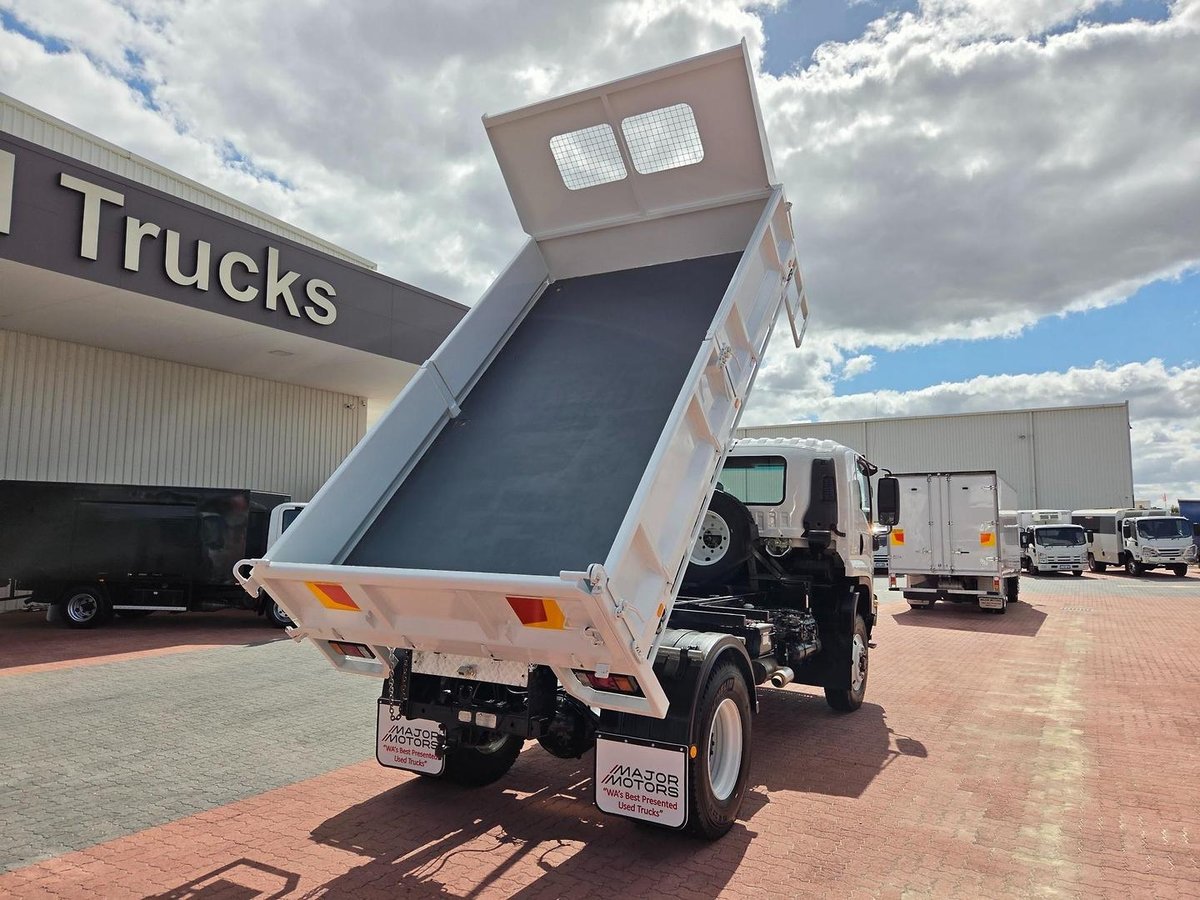 2022 Isuzu Fts 139-260 Auto 7 Ton Tipper image 20