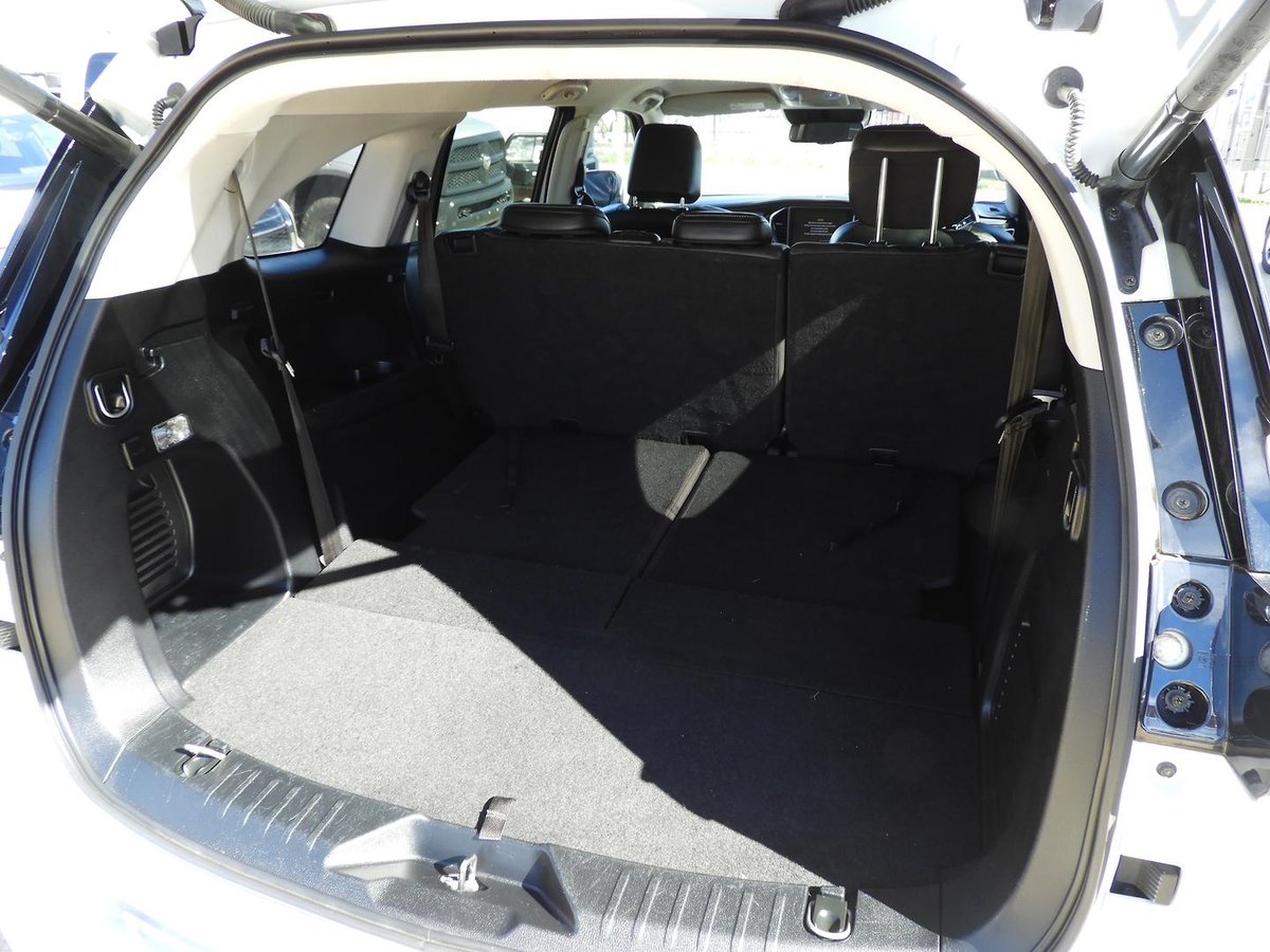 2021 Isuzu MU-X LS-T MY21 4X4 Dual Range image 11