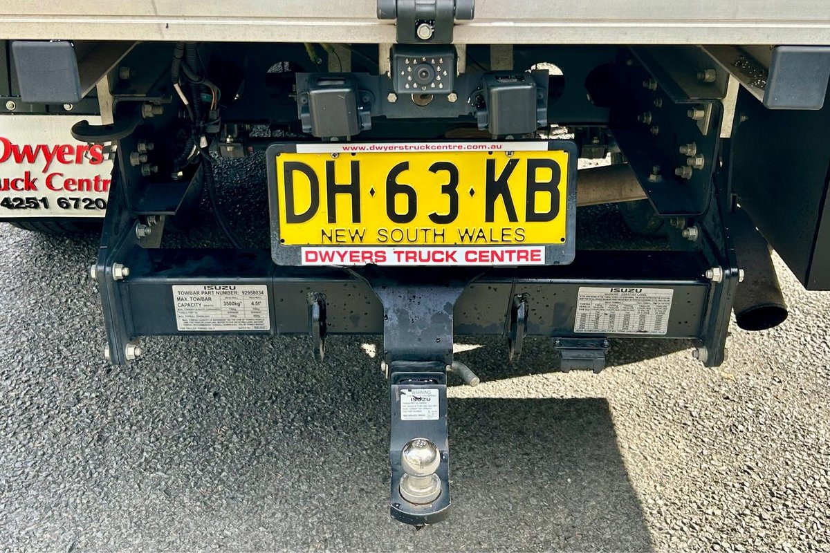 2023 Isuzu N Series Npr 45/55-155 Tradepack image 12