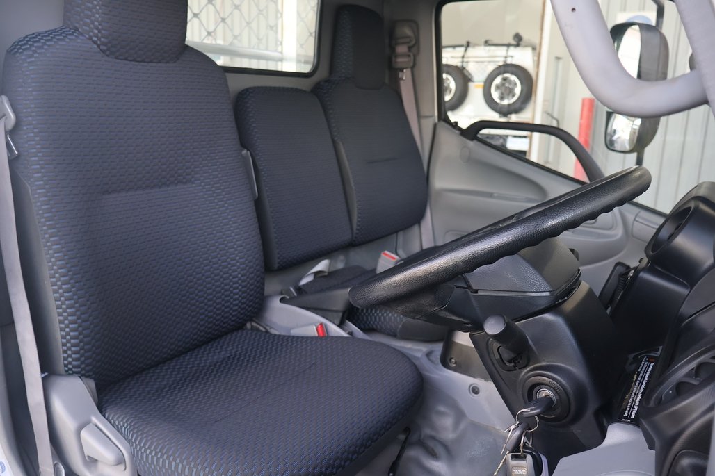 2022 Hino Dutro 616 image 10