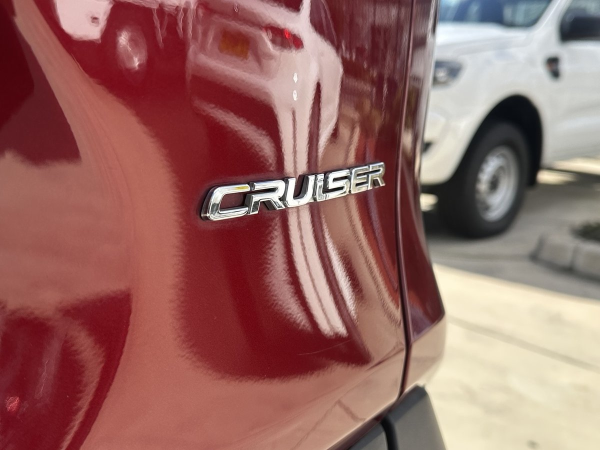 2021 Toyota RAV4 Cruiser MXAA52R image 16