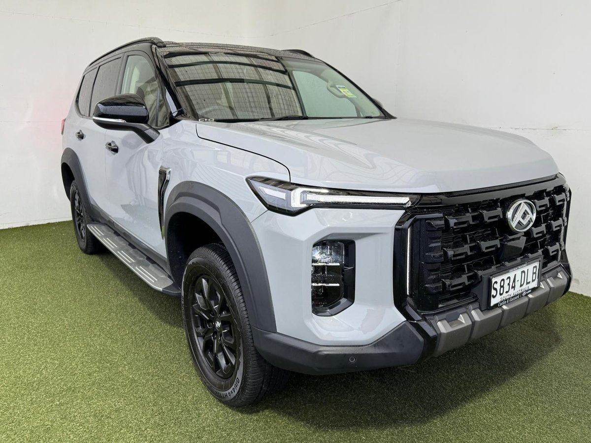 2025 LDV D90 Executive SV9A MY25 image 10