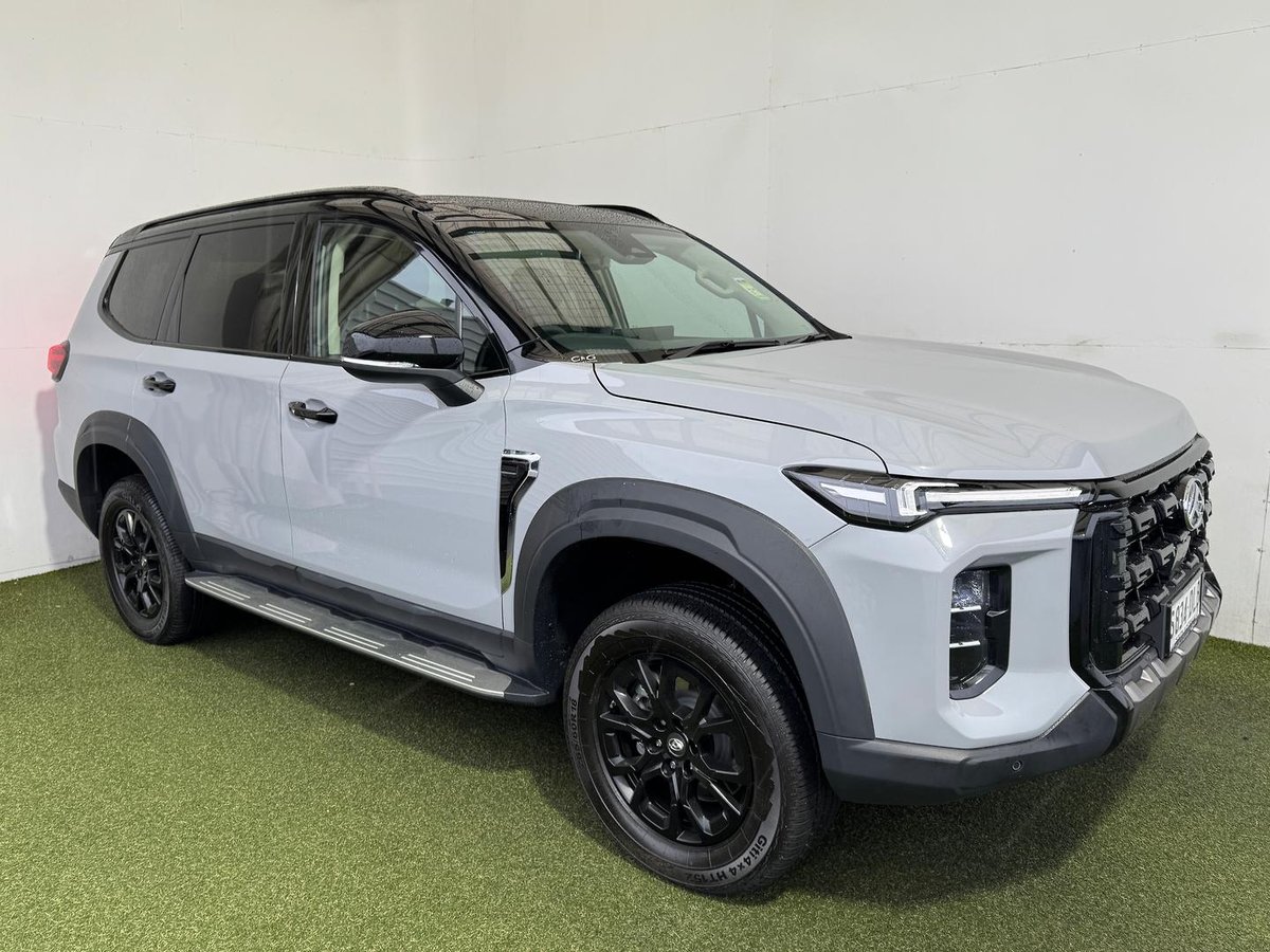 2025 LDV D90 Executive SV9A MY25 image 9