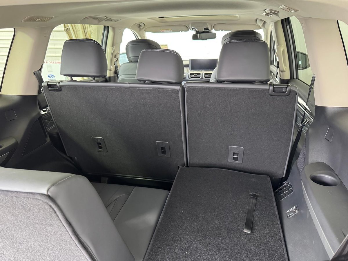 2025 LDV D90 Executive SV9A MY25 image 18
