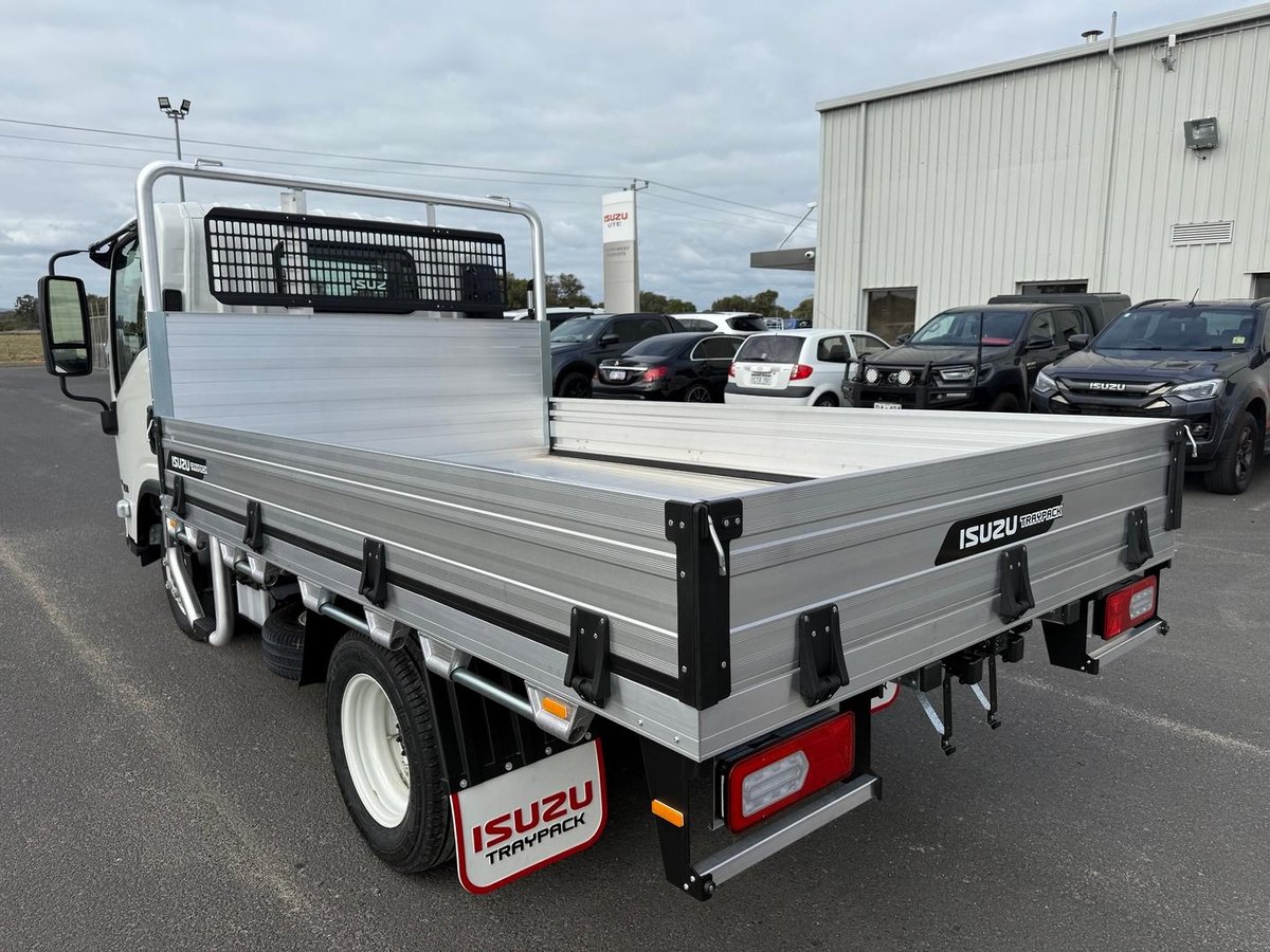 2026 Isuzu N Series Nlr 45-150 Dt D25 Traypack image 12