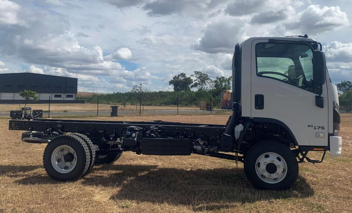 2026 Isuzu Nqs 80-175 Dt D34 image 5