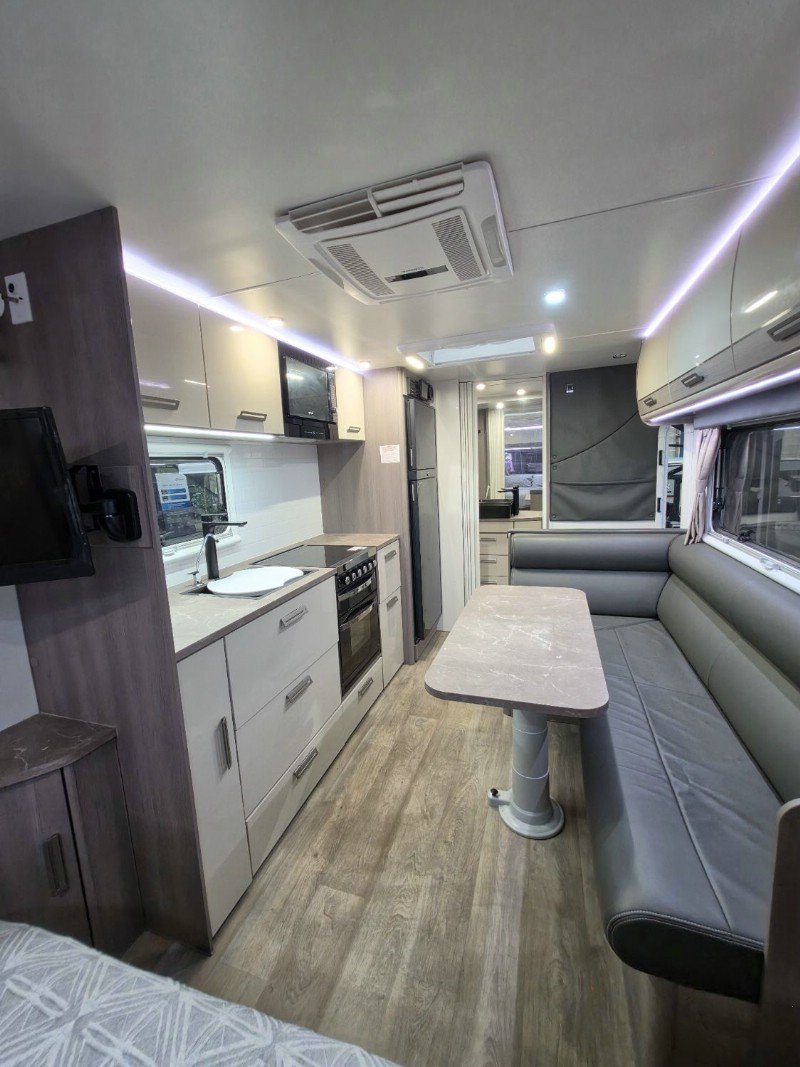 2020 JAYCO SILVERLINE 20.63-2.OB.SL-MY20 image 13