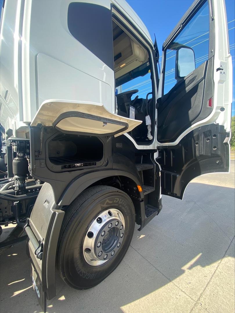 2025 Iveco S-Way AS270 image 17