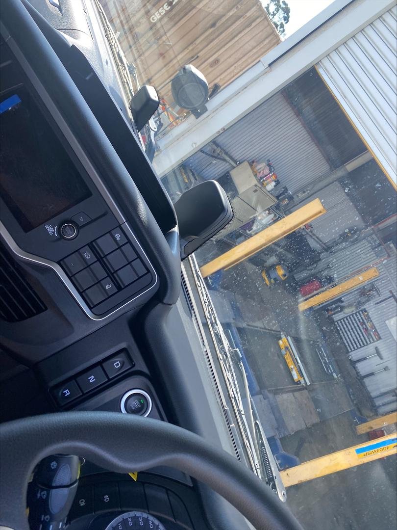 2025 Iveco S-Way AS270 image 33