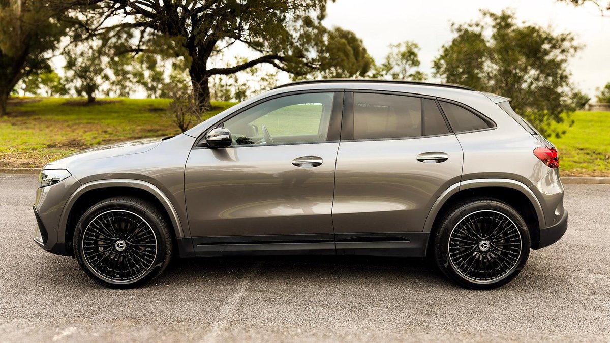 2024 Mercedes-Benz EQA 250+ Night Edition H243 image 13