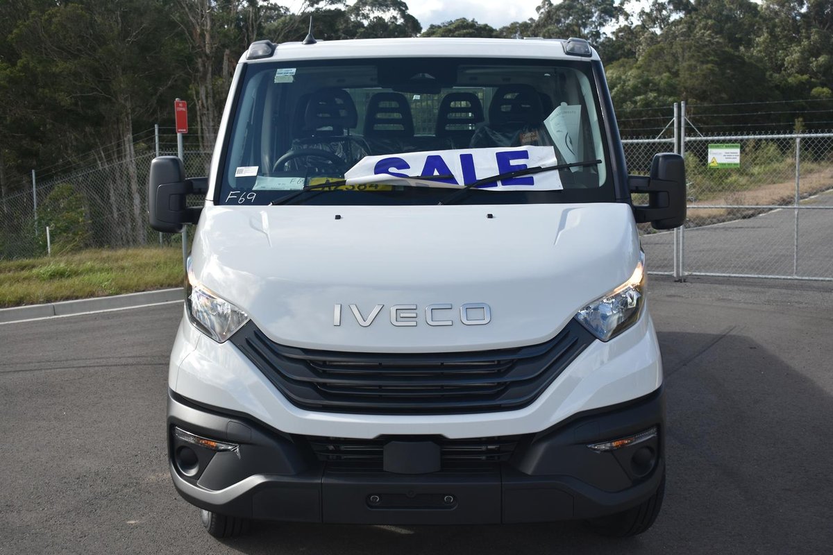 2026 Iveco Daily 45C18 Tradie Made image 4